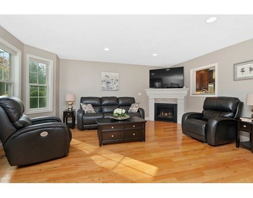 Property Photo:  33 Yorkshire Dr. Ext 33  MA 01876 