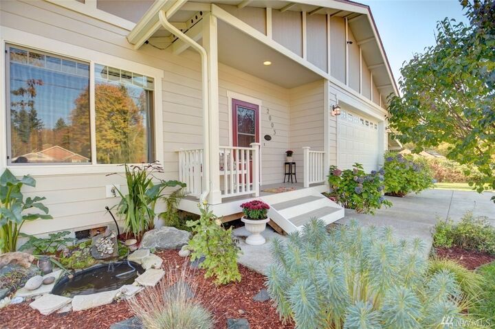 Property Photo: 2003 16th Ave SE WA 98501