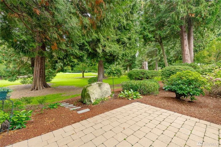 Property Photo: 9026 Gleneagle Dr WA 98230