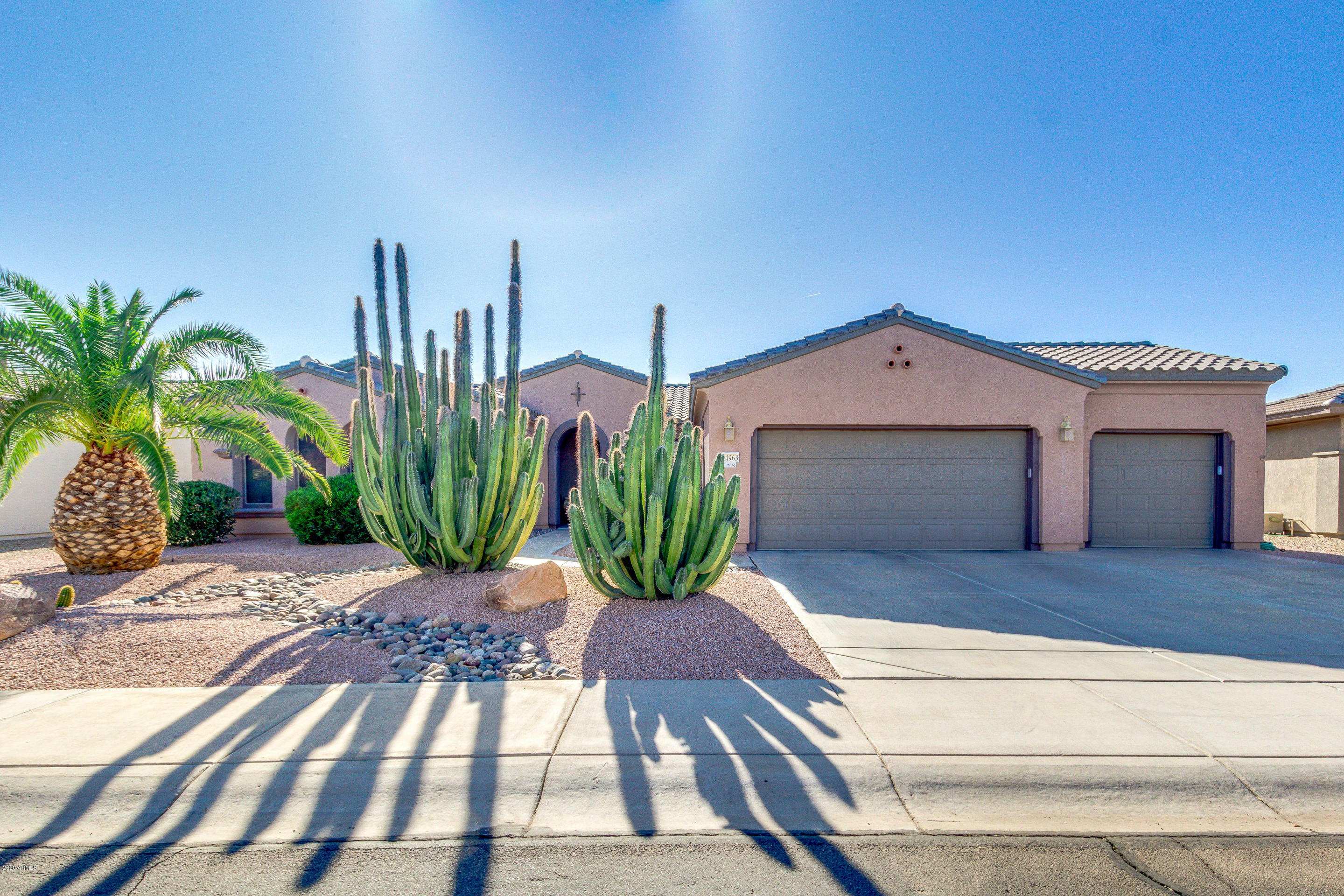 Property Photo:  14963 W Medinah Way  AZ 85374 