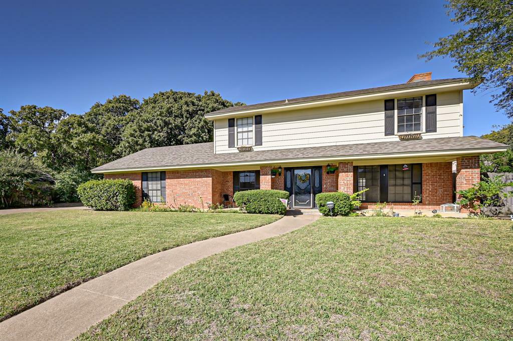 Property Photo:  7605 Springcreek Court  TX 76112 