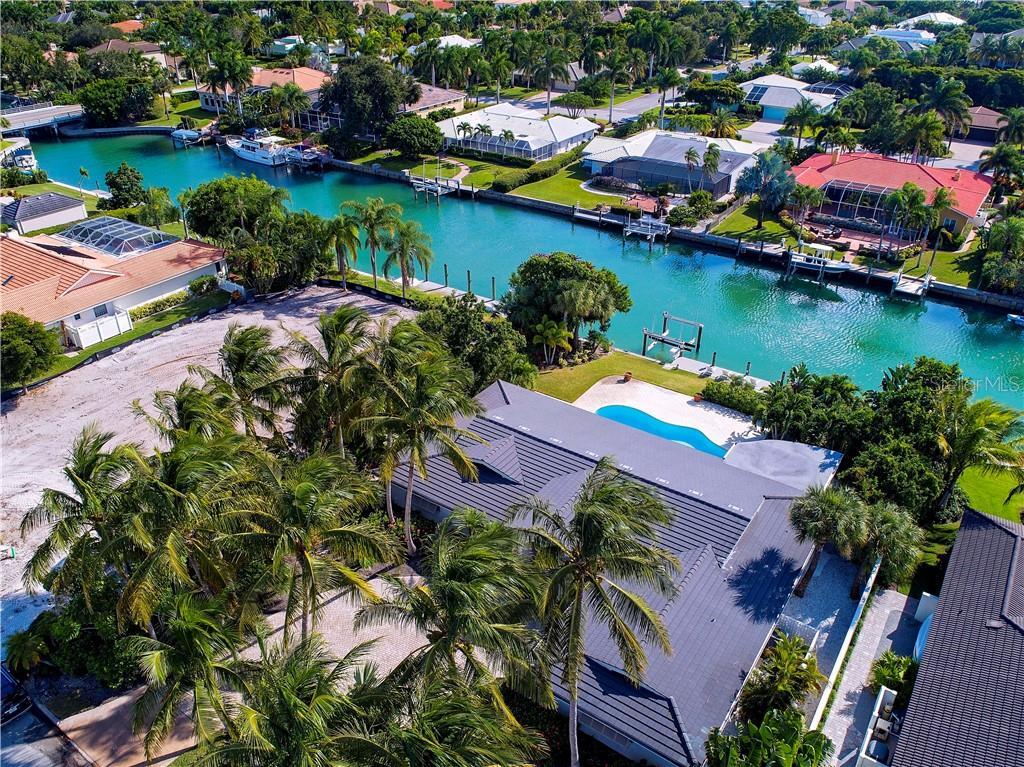 Property Photo: 386 Bob White Drive FL 34236