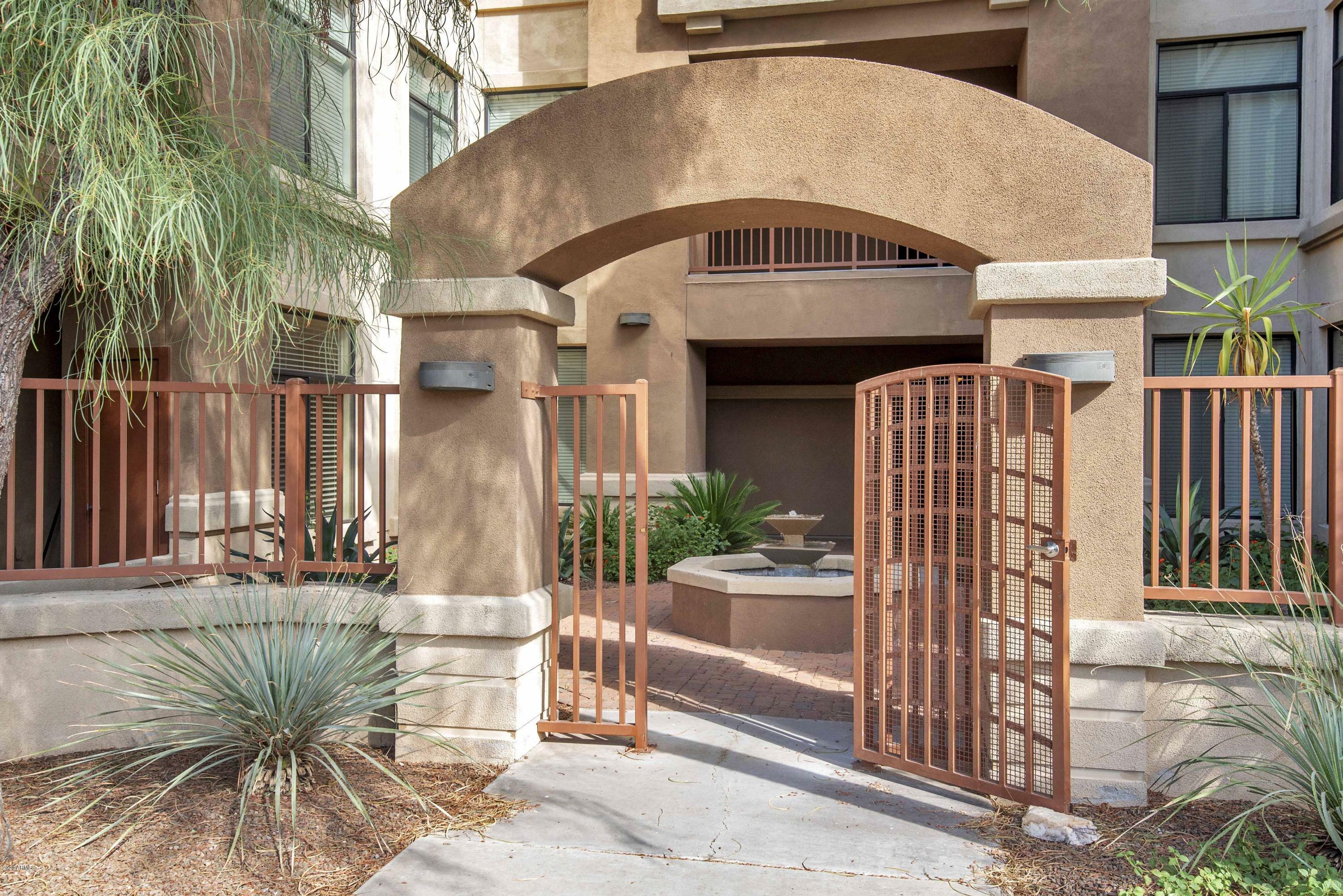 Property Photo:  11640 N Tatum Boulevard 2015  AZ 85028 