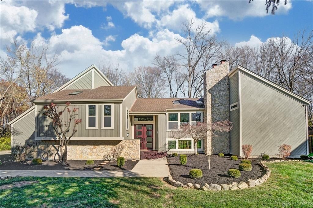 Property Photo:  5021 Lausanne Drive  OH 45458 