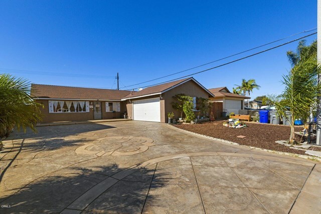 Property Photo:  1915 N 7th Place  CA 93041 