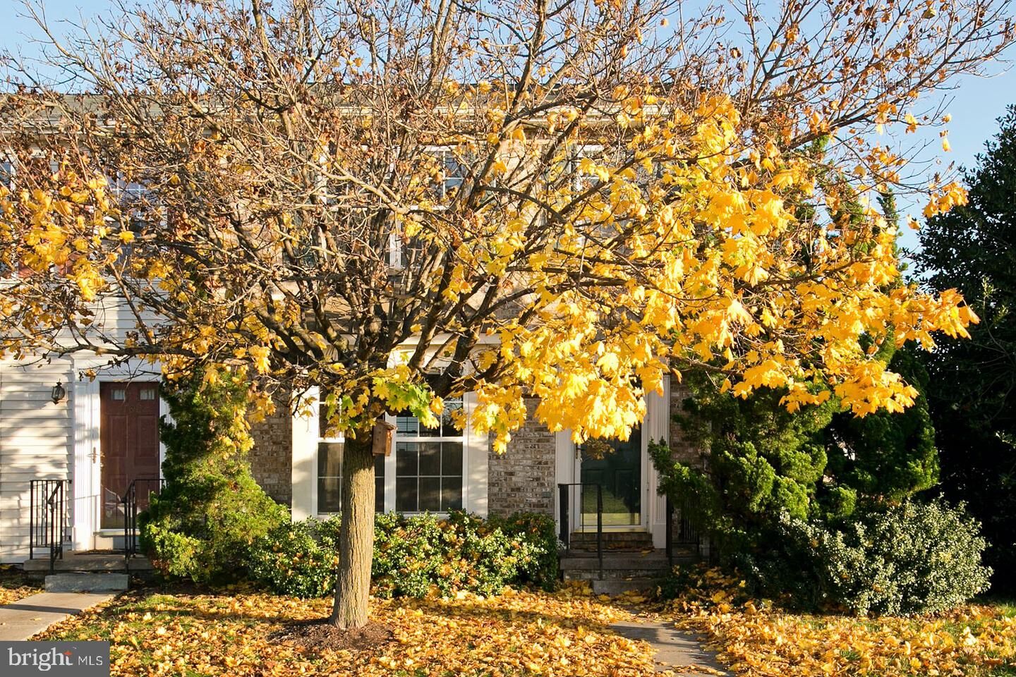 Property Photo:  100 Barrington Lane  VA 22601 