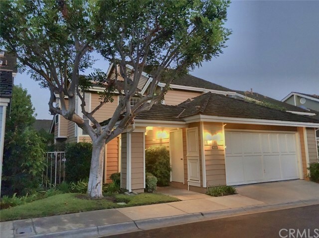 Property Photo: 410 Shea Lane CA 90803