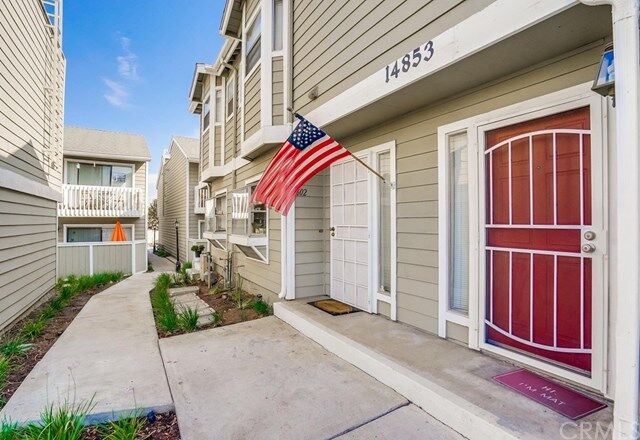 Property Photo: 14853 Mulberry Drive 601 CA 90604