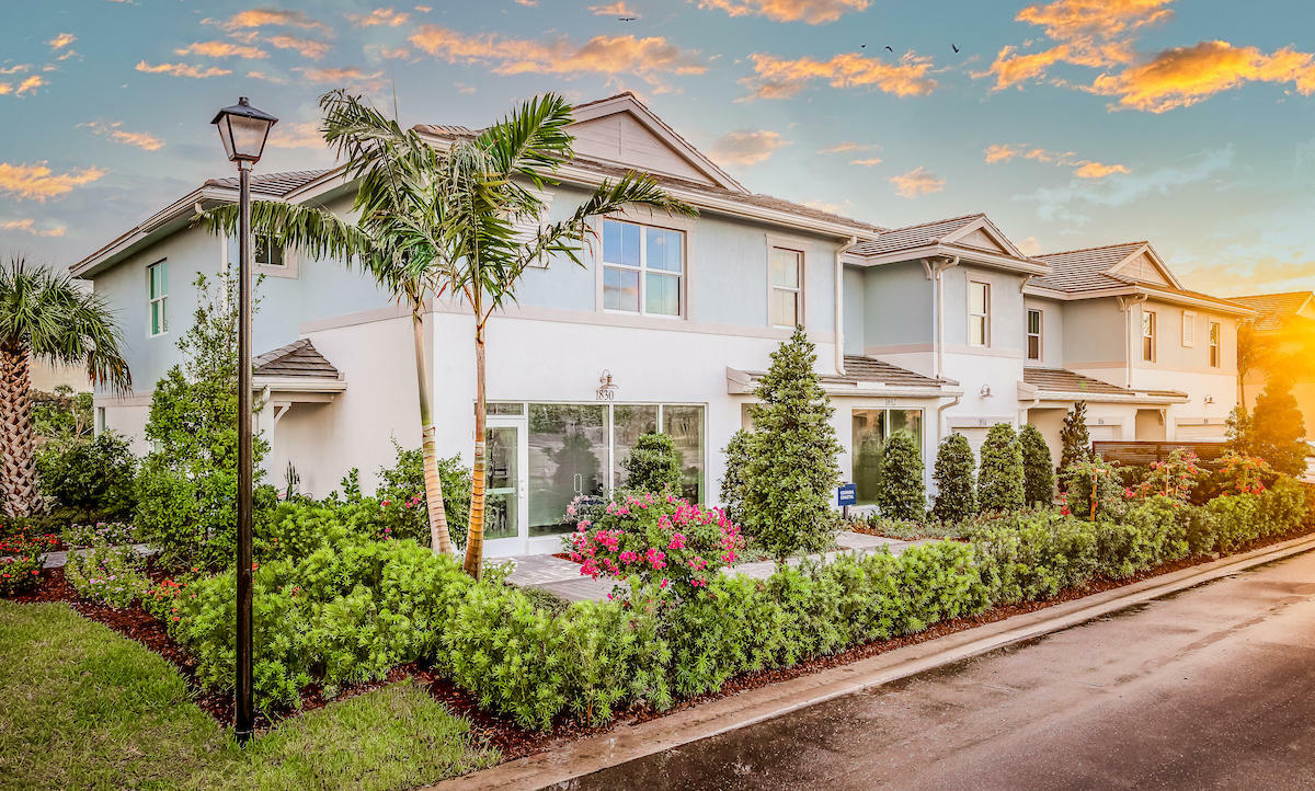 Property Photo:  1847 Sandpiper Pointe Place  FL 33442 