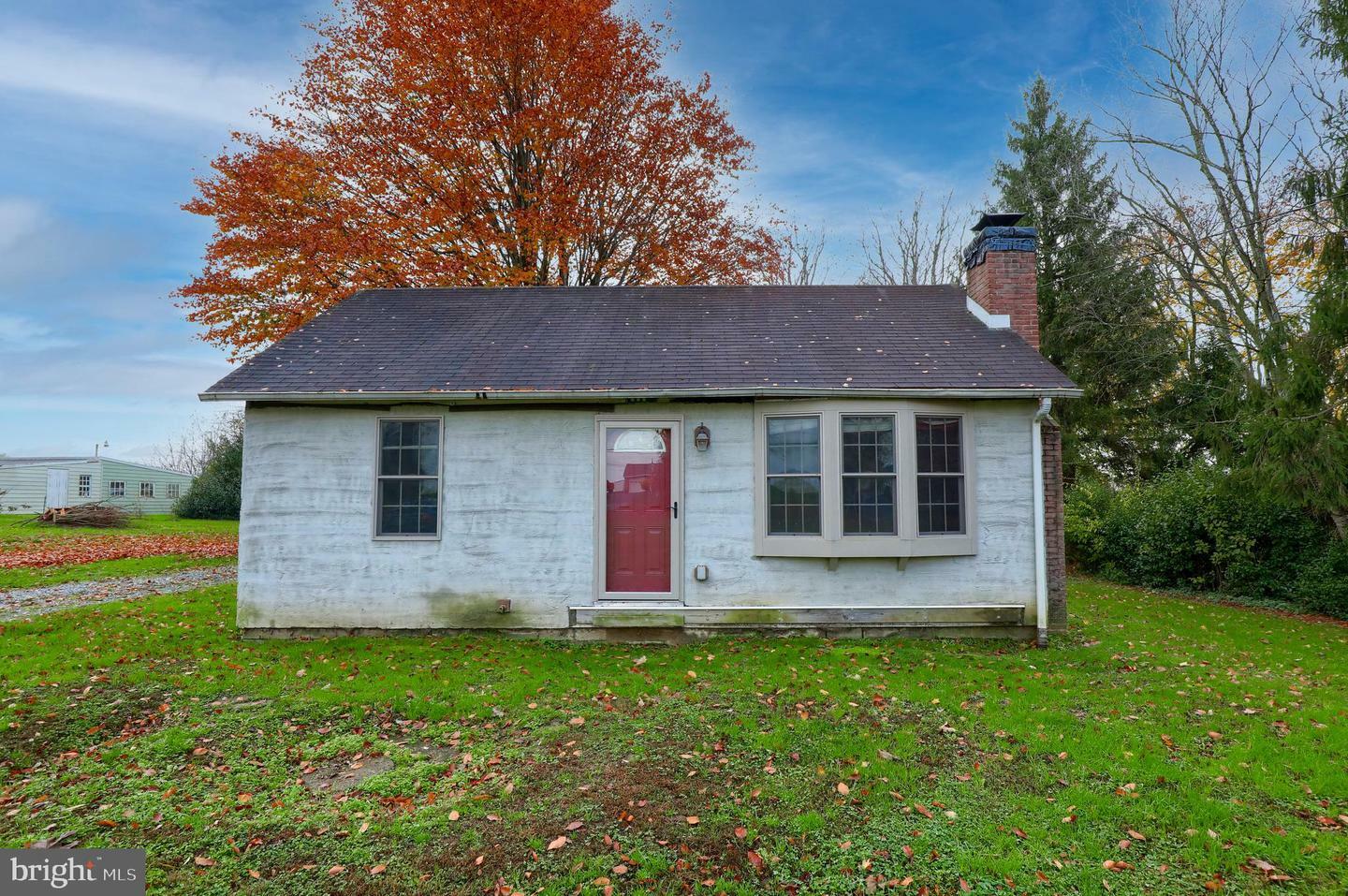 Property Photo:  307 Sprecher Road  PA 17603 