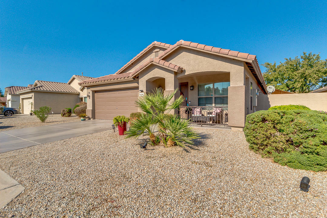 Property Photo:  3266 W Hayden Peak Drive  AZ 85144 