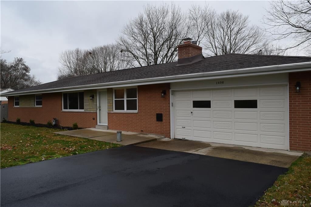 Property Photo:  1038 Bayfield Drive  OH 45430 