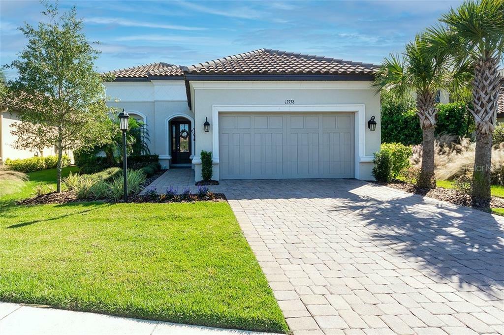 Property Photo:  12758 Sorrento Way  FL 34211 