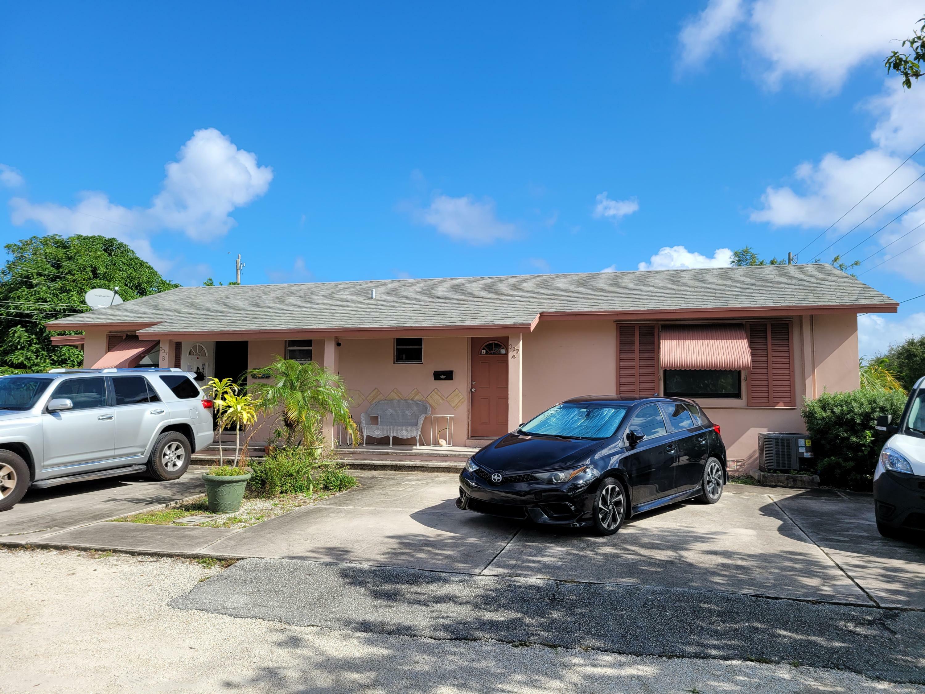 Property Photo:  337 W Ocean Avenue A  FL 33462 