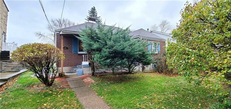 Property Photo:  1126 Monongahela Blvd  PA 15131 