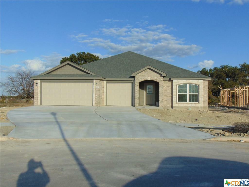 Property Photo: 5100 Charles Loop TX 76542
