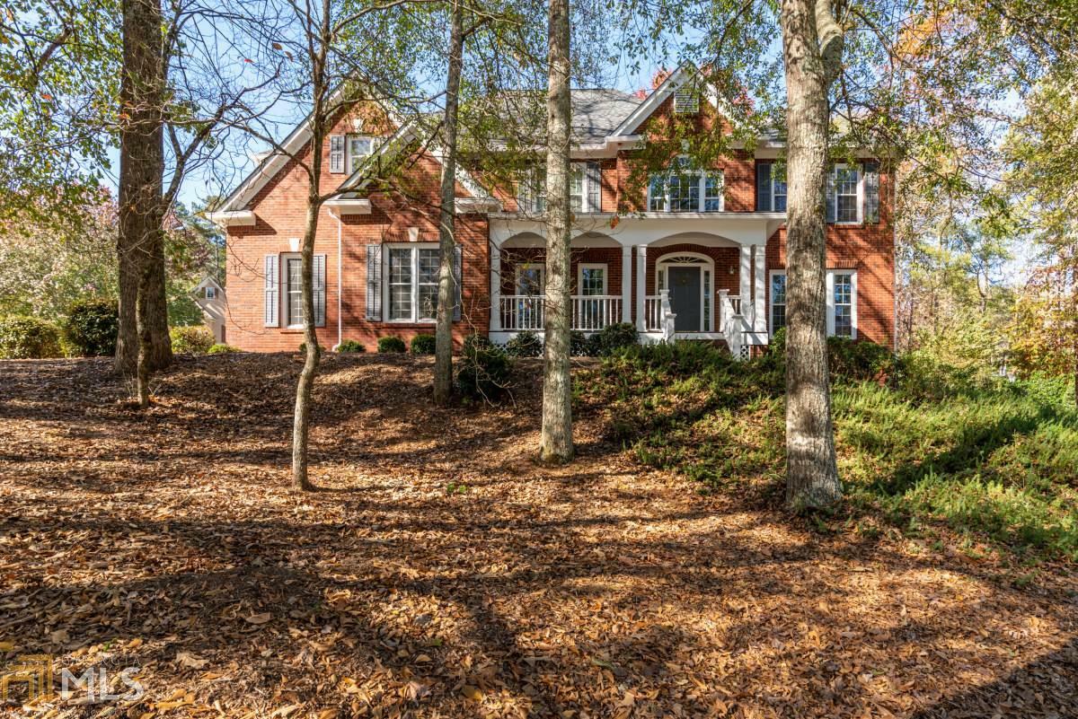 Property Photo:  300 N Drew Court  GA 30097 