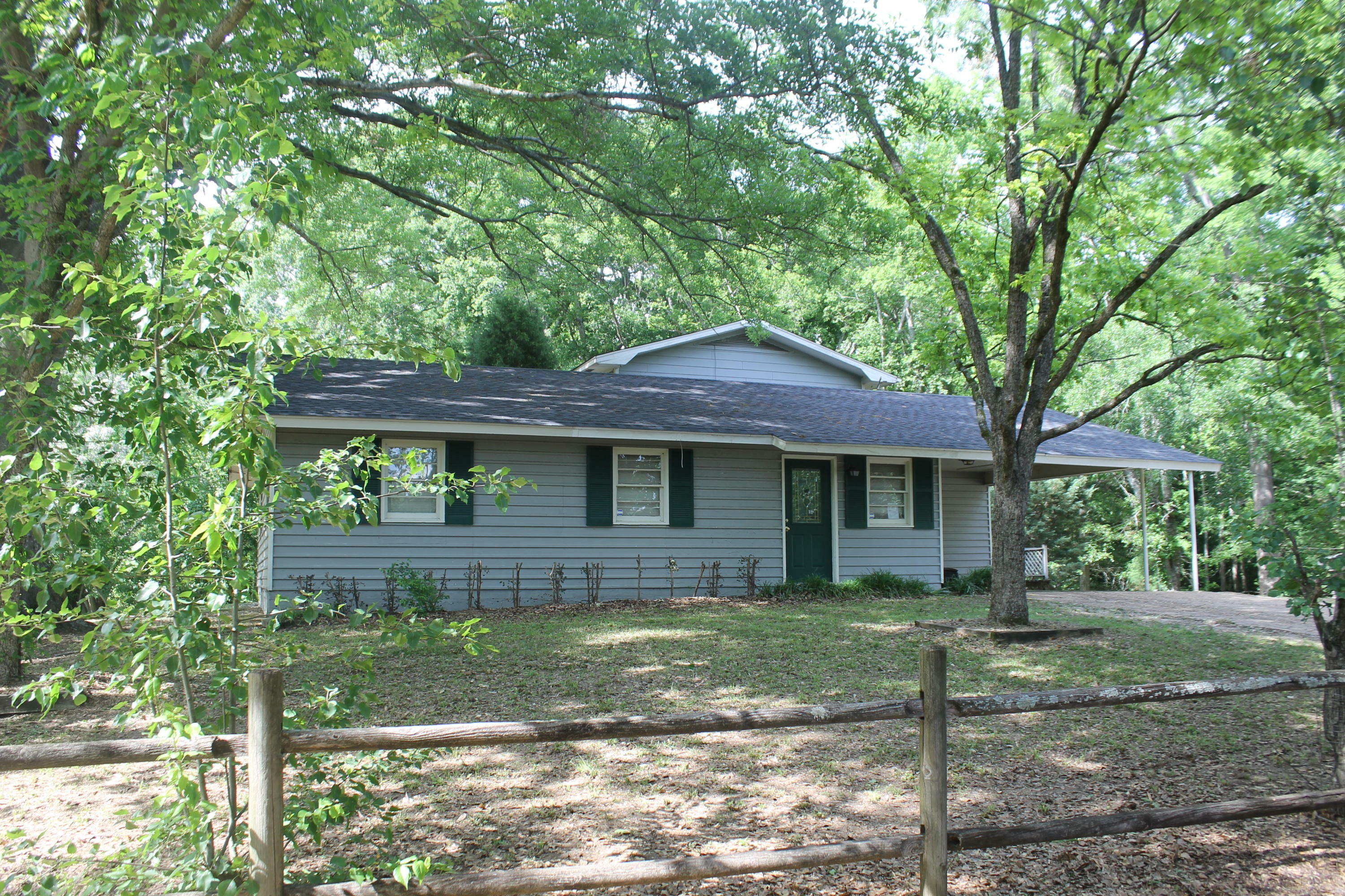 Property Photo:  353 Miller Ln  MS 39705 