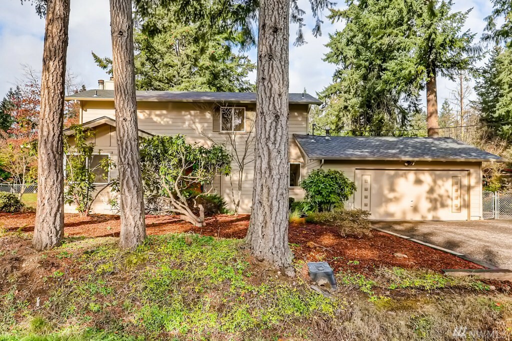 24408 SE 30th St  Sammamish WA 98075 photo