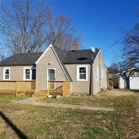 Property Photo:  71 North Lincoln Avenue   62018 