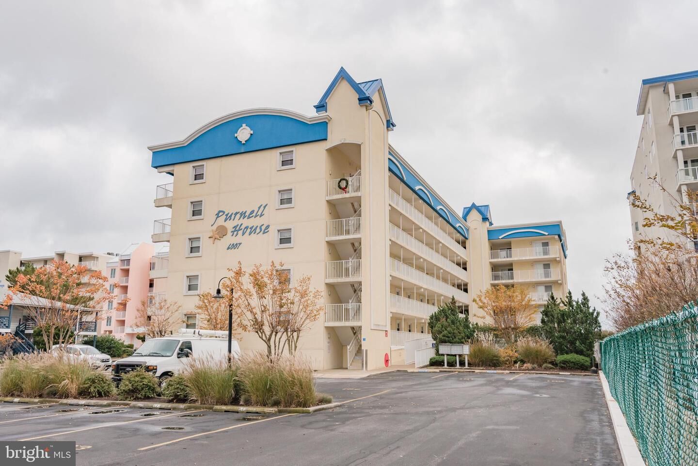 Property Photo:  6007 Atlantic Avenue 203  MD 21842 