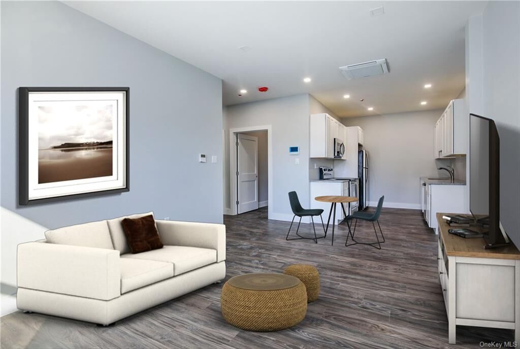 Property Photo:  11 Washington Place E 3  NY 10603 