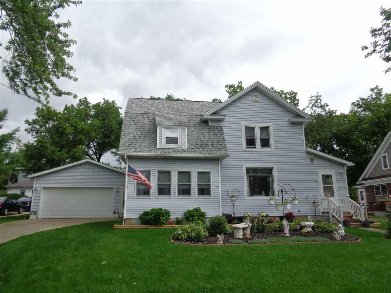 Property Photo:  492 Clay St  WI 54941 