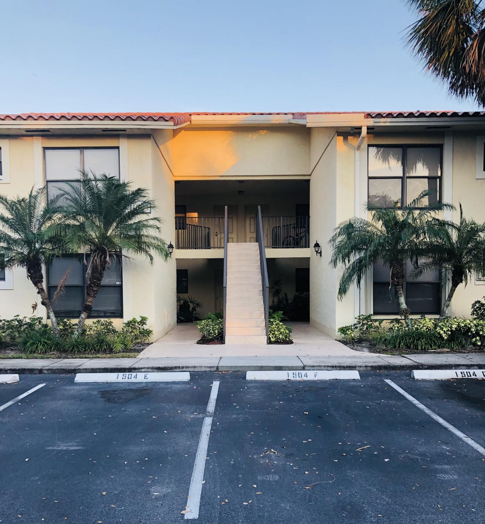 Property Photo: 1504 Lake Crystal Drive H FL 33411