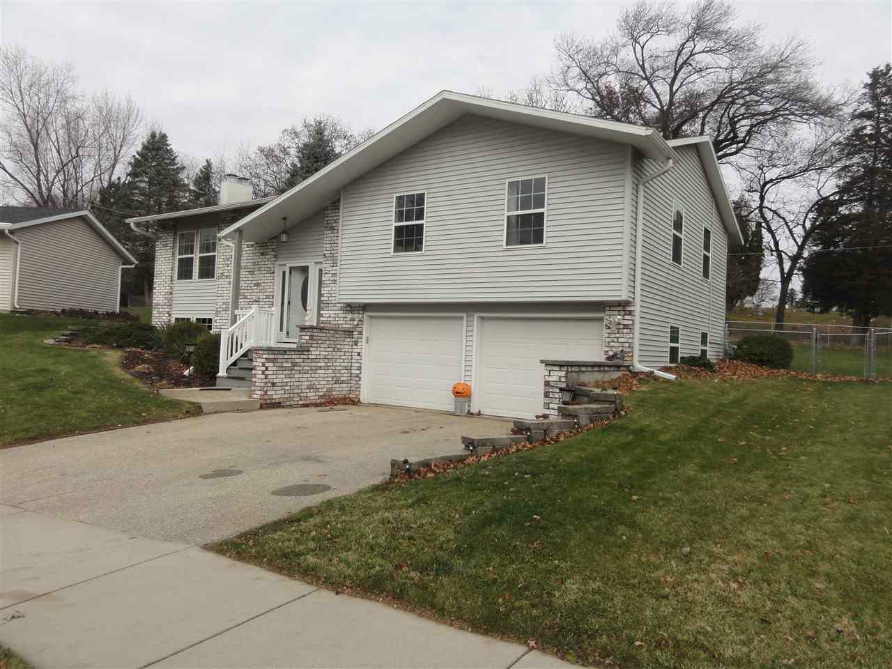 2020 Myra Ave  Janesville WI 53548 photo