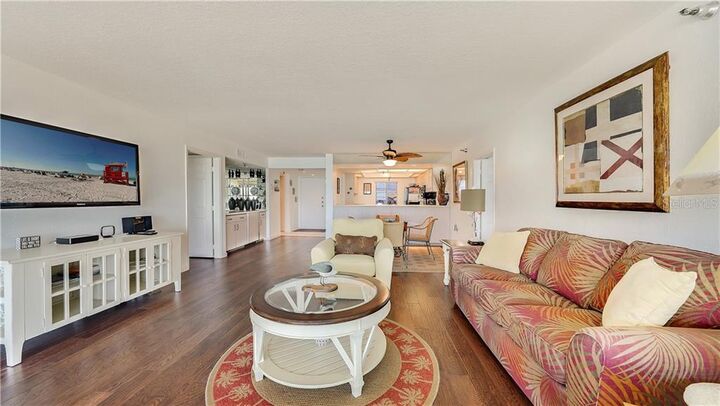 Property Photo: 2675 Gulf Of Mexico Drive 403 FL 34228