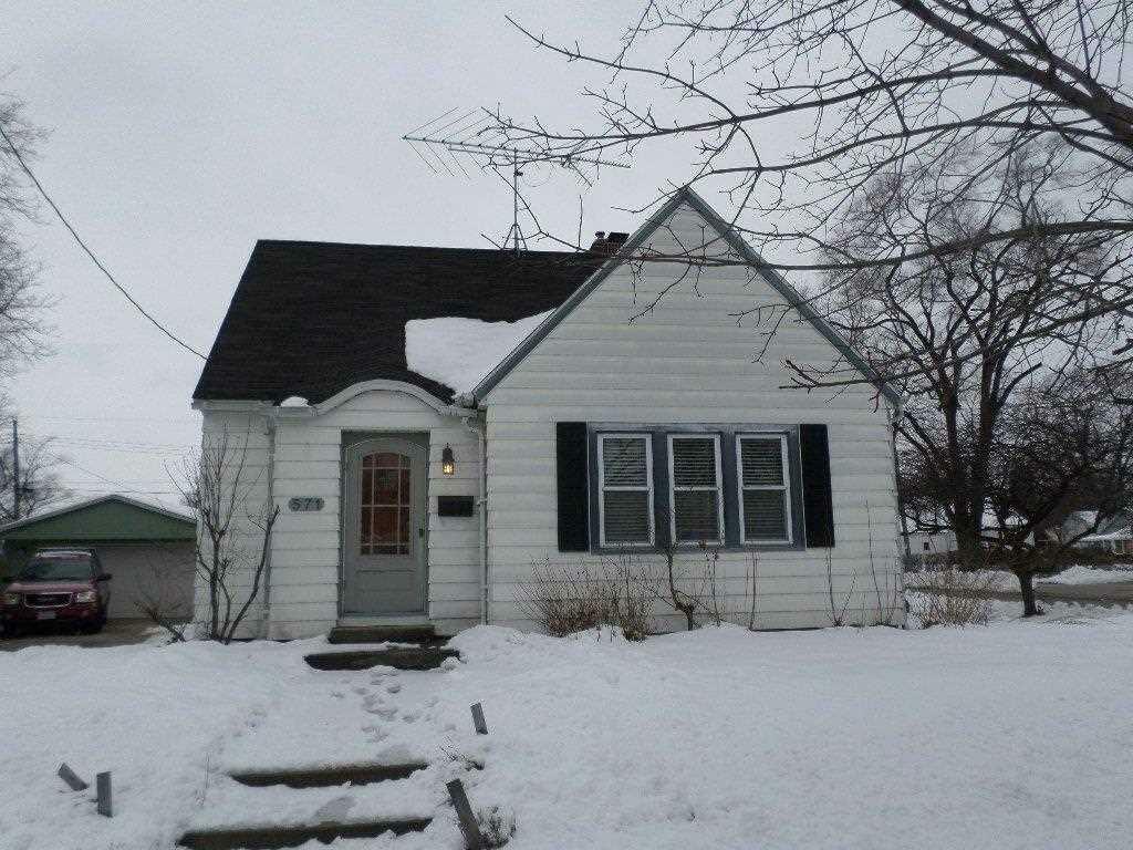 Property Photo:  571 North Walnut St  WI 53548 