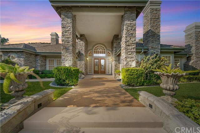 Property Photo:  22438 Bear Creek Drive N  CA 92562 