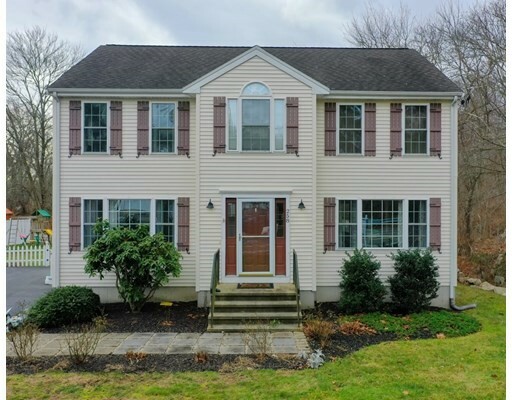 Property Photo:  258 Rockland  MA 02351 