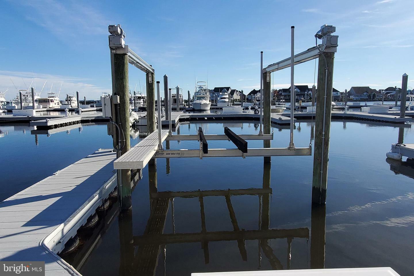 Property Photo:  24 Pines Point Marina A A-24  MD 21811 