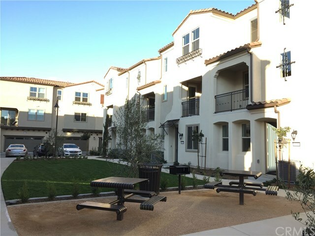 Property Photo: 18316 Maidenhair Way CA 92886