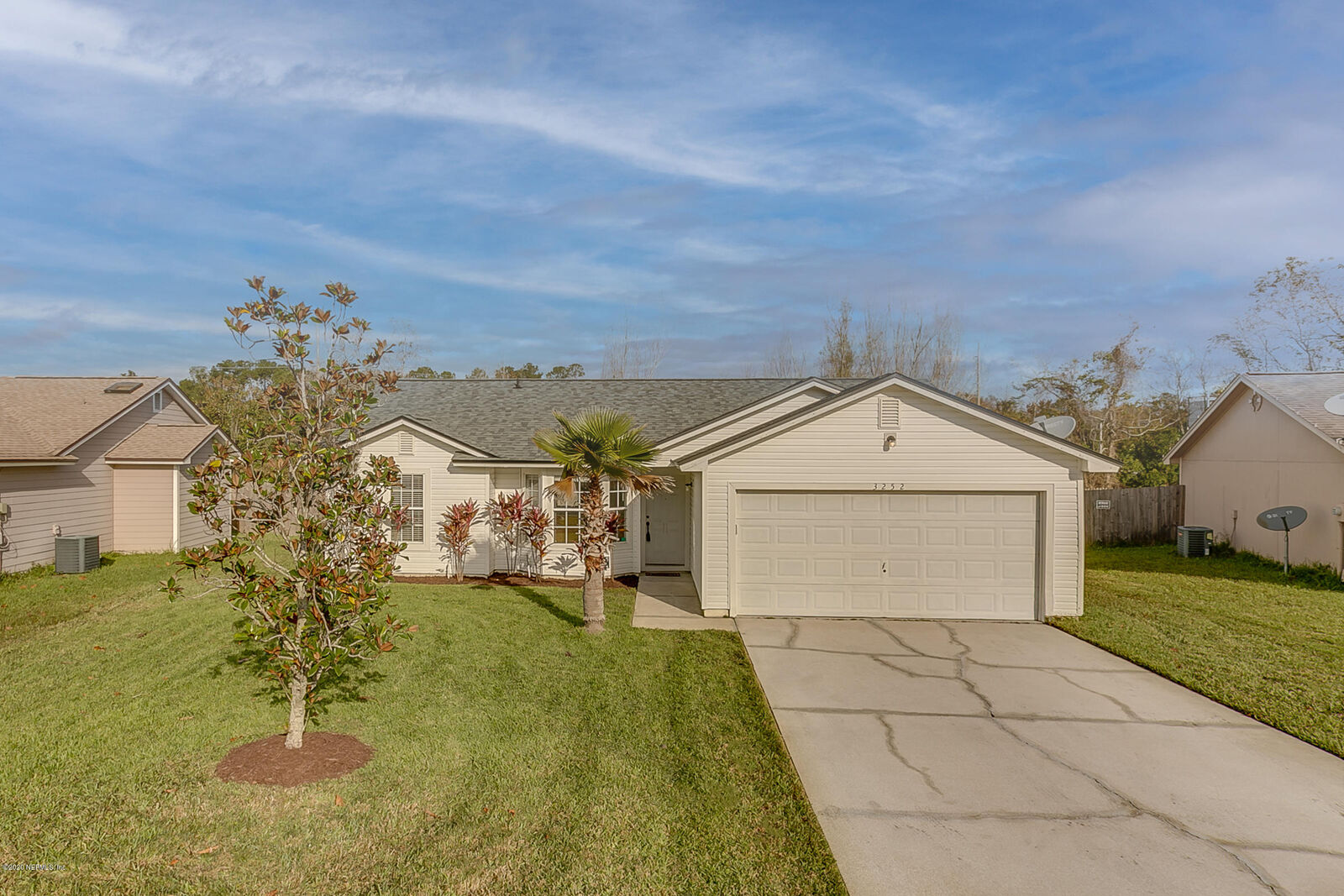 Property Photo: 3252 Dowitcher Lane FL 32065
