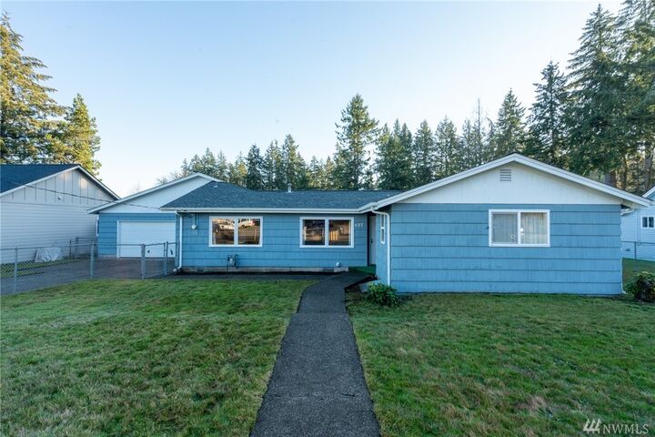 Property Photo:  407 W H St  WA 98584 
