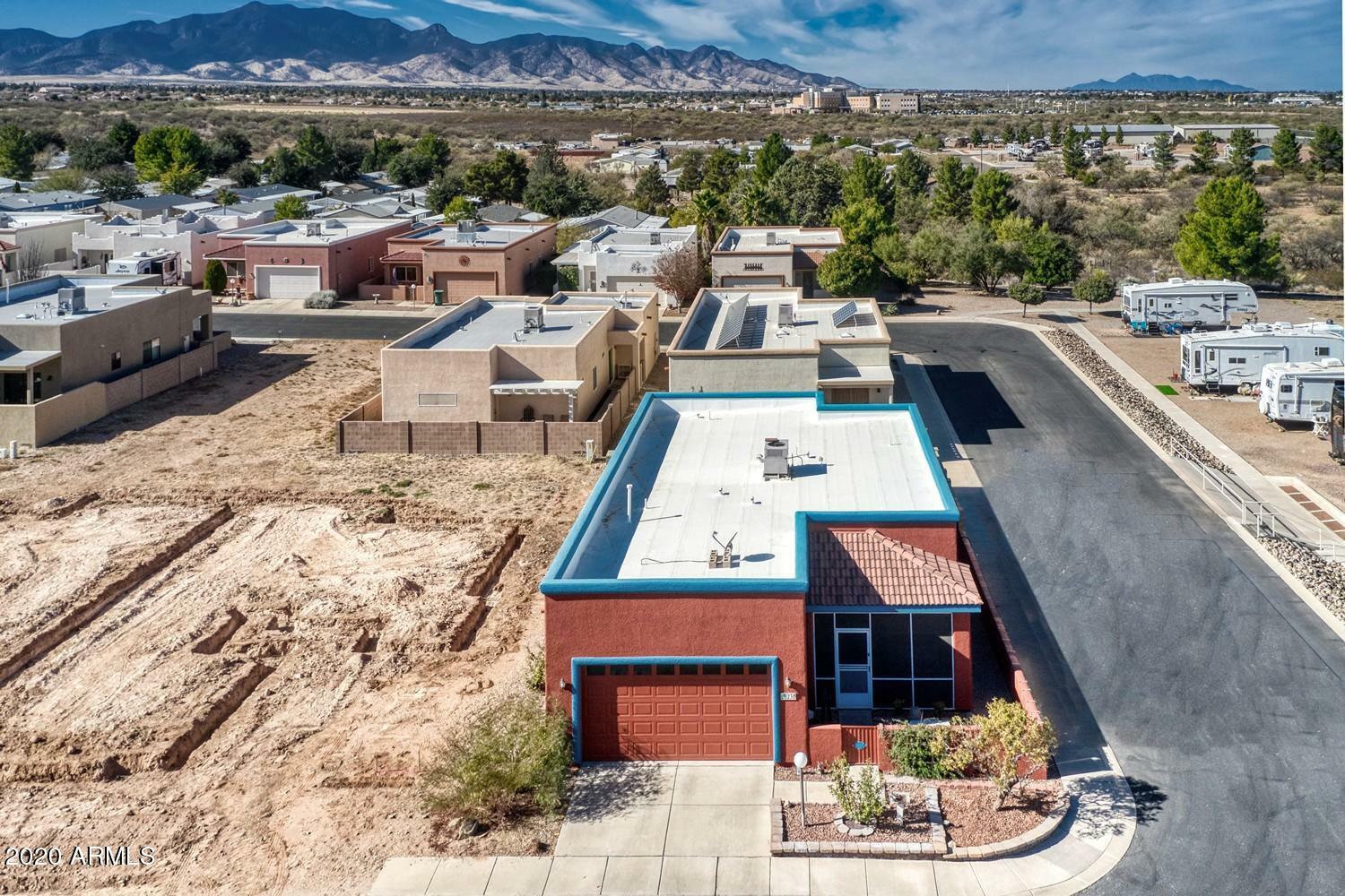 Property Photo: 236 S Sky Ranch Road AZ 85635
