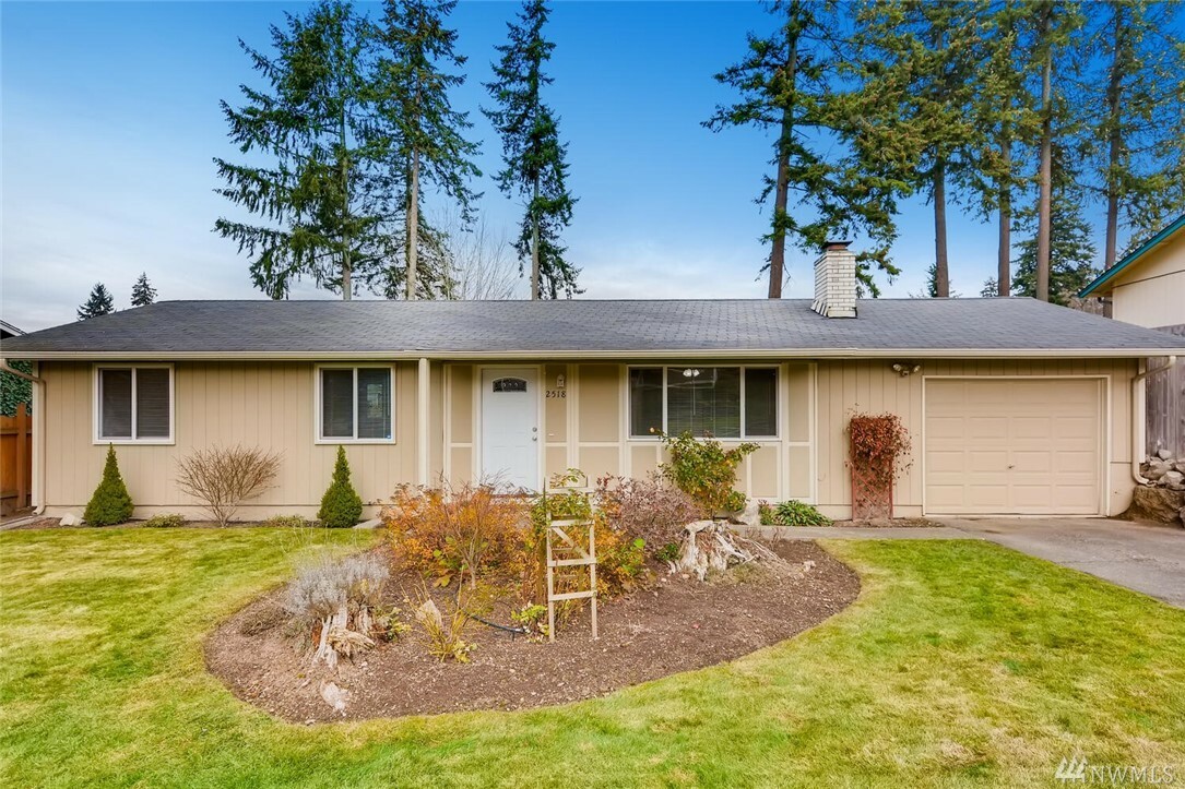 Property Photo:  2518 S 364th Place  WA 98003 