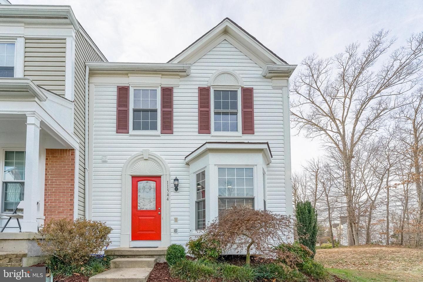 Property Photo: 11544 Bertram Street VA 22192
