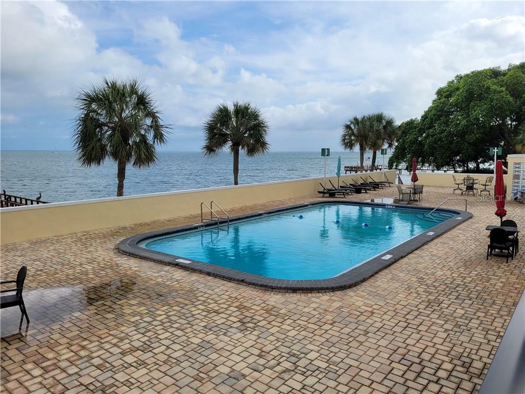 Property Photo:  7100 Sunshine Skyway Lane S 308  FL 33711 