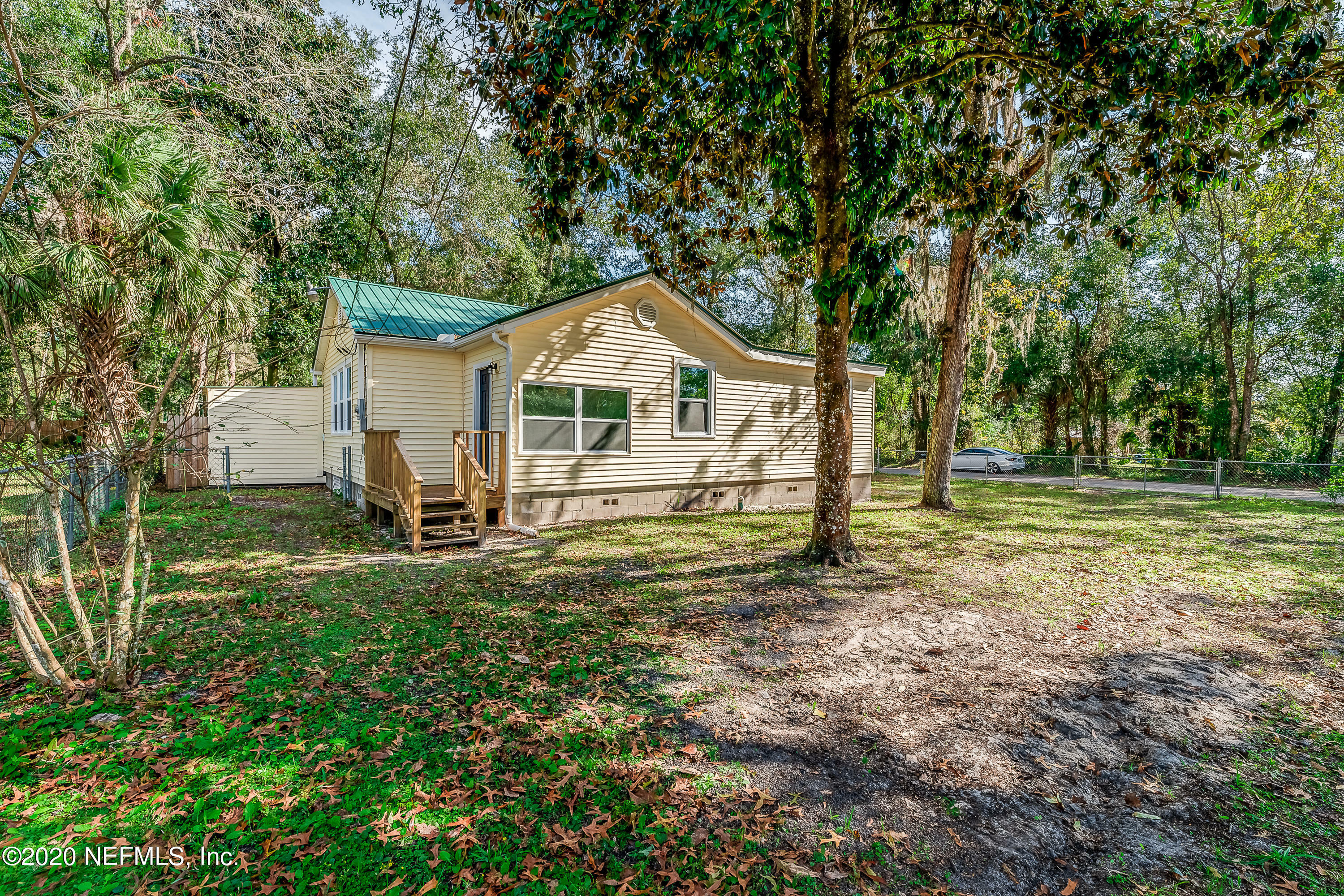 610 S Oakridge Avenue  Green Cove Springs FL 32043 photo