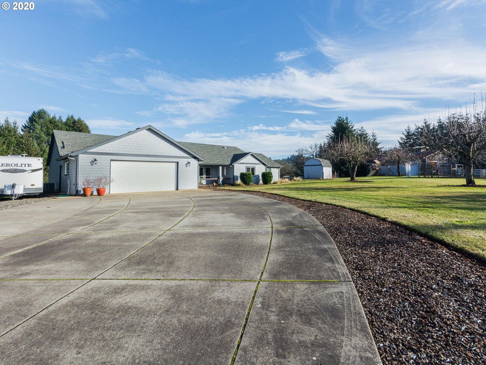 Property Photo: 29830 SE Currin Rd OR 97023