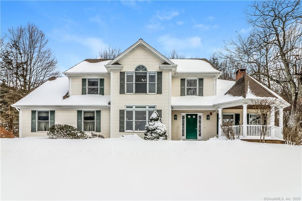 Property Photo:  4 Kinney Farm Lane  CT 06776 