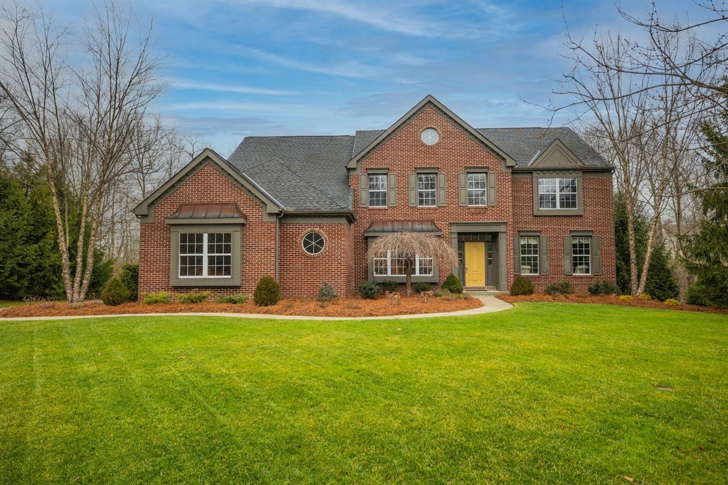 Property Photo:  2640 Stonehaven Dr  OH 45245 