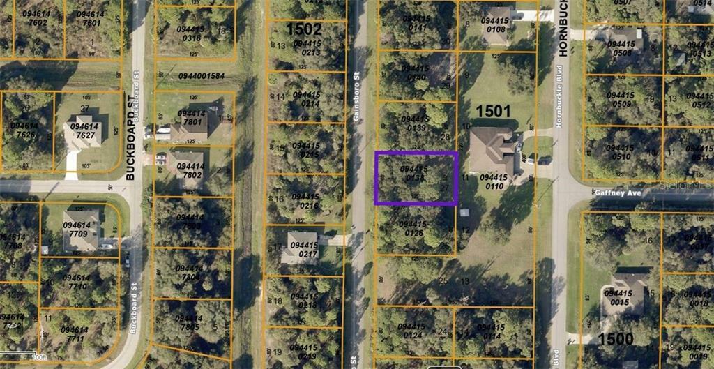 Property Photo: Gainsboro Street FL 34291