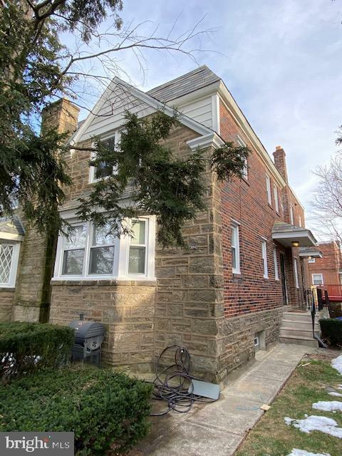 Property Photo:  1304 E Cardeza Street  PA 19119 