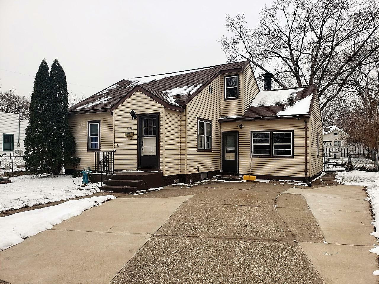 Property Photo:  1916 14th St  WI 54601 