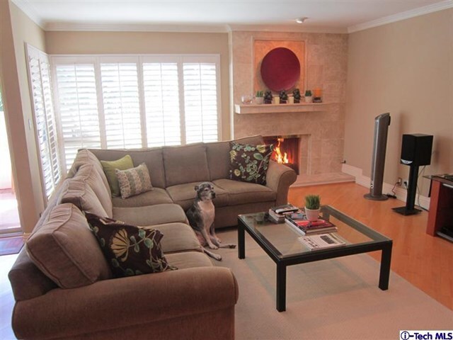 Property Photo: 422 S Orange Grove Boulevard 3 CA 91105