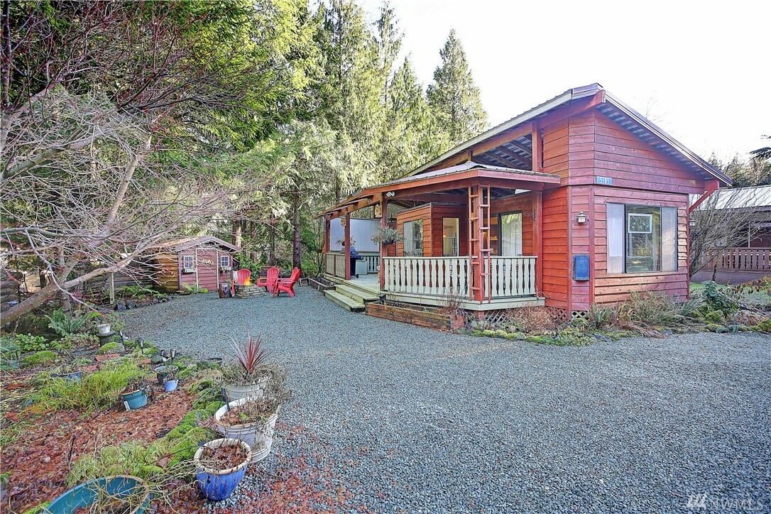 Property Photo:  5185 Itswood Center Trail  WA 98237 